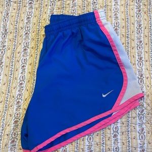 VINTAGE NIKE dri-fit shorts
